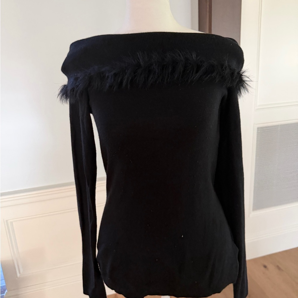Lilly Pulitzer Black Off-Shoulder Sweater with Fur Trim